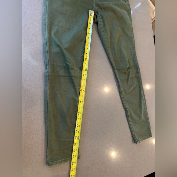 Old Navy Women's Rockstar Super Skinny Mid Rise Olive Green Color Jeans Size 10 - Picture 8 of 11